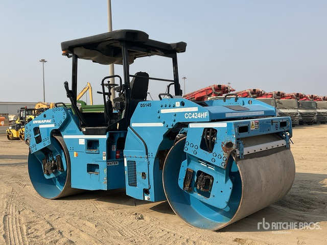 2009 Dynapac CC424HF Double Drum Roller - Compactador de asfalto: foto 4 2009 Dynapac CC424HF Double Drum Roller - Compactador de asfalto: foto 4