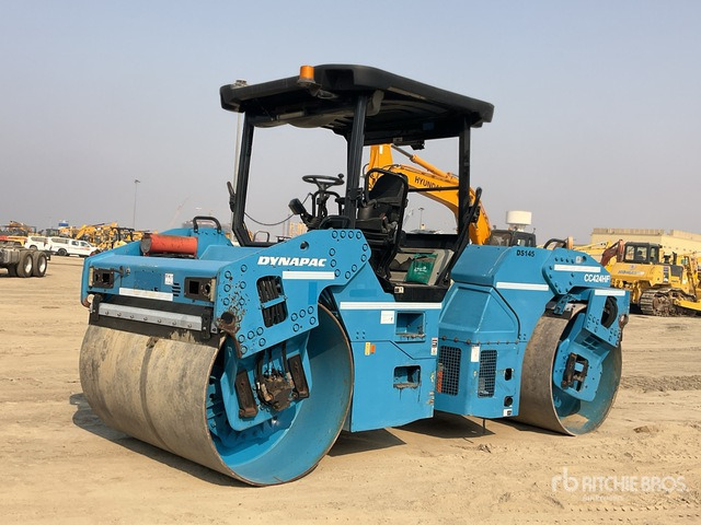 2009 Dynapac CC424HF Double Drum Roller - Compactador de asfalto: foto 1 2009 Dynapac CC424HF Double Drum Roller - Compactador de asfalto: foto 1