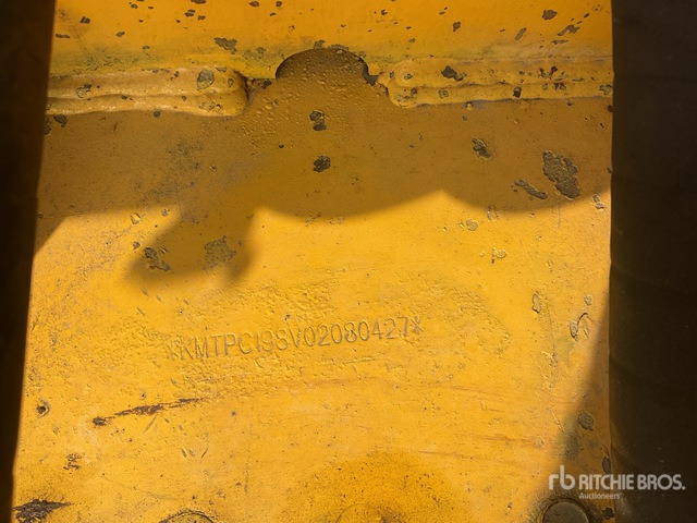 2010 Komatsu PC220-8N1 - Escavadora de rastos: foto 4 2010 Komatsu PC220-8N1 - Escavadora de rastos: foto 4