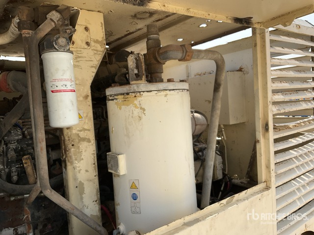2011 Ingorsol 9235 Skid-Mounted (Inoperable) Air Compressor - Compressor de ar: foto 5 2011 Ingorsol 9235 Skid-Mounted (Inoperable) Air Compressor - Compressor de ar: foto 5
