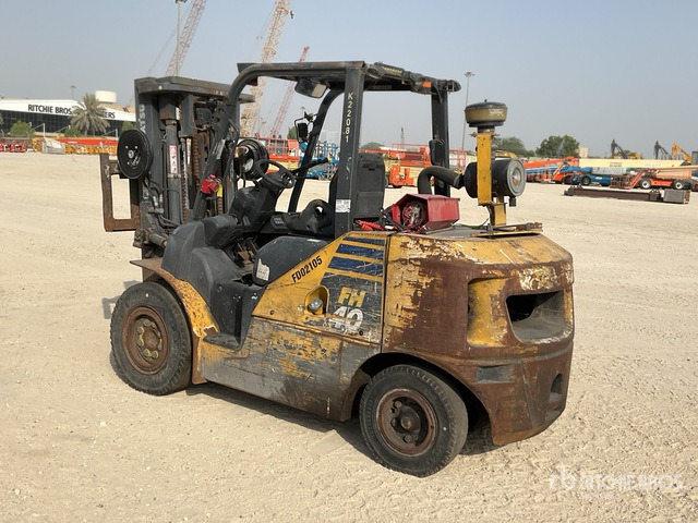 2015 Komatsu FH40-1 4 ton Forklift - Empilhadeira a diesel: foto 4 2015 Komatsu FH40-1 4 ton Forklift - Empilhadeira a diesel: foto 4