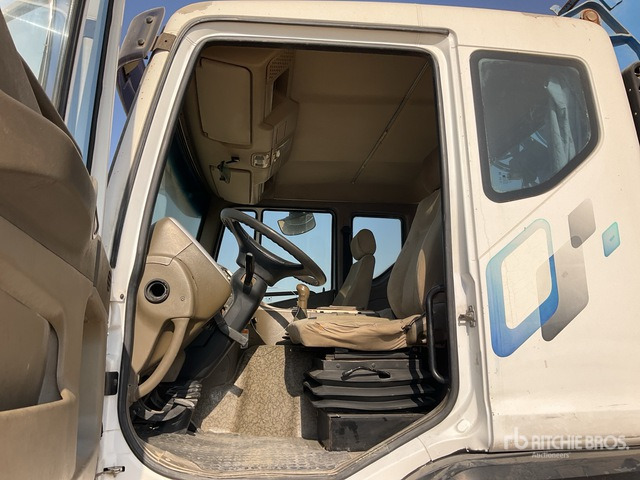 2015 Tata Daewoo Novus SE 2015 Dong Yang SS7506S 20 ton S ... Flatbed Truck with Crane - Camião de caixa aberta/ Plataforma, Caminhão grua: foto 5 2015 Tata Daewoo Novus SE 2015 Dong Yang SS7506S 20 ton S ... Flatbed Truck with Crane - Camião de caixa aberta/ Plataforma, Caminhão grua: foto 5