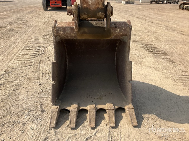 2016 Komatsu PC220-8M0 - Escavadora de rastos: foto 5 2016 Komatsu PC220-8M0 - Escavadora de rastos: foto 5