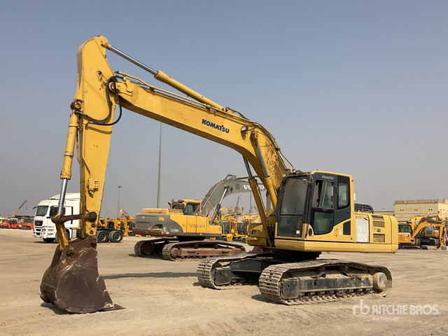 2016 Komatsu PC220-8M0 - Escavadora de rastos: foto 1 2016 Komatsu PC220-8M0 - Escavadora de rastos: foto 1