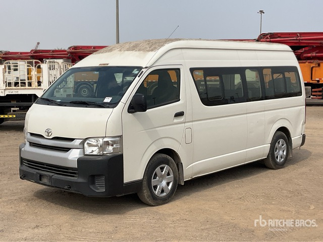 2018 Toyota Hiace 4x2 15-Seat Mini Bus - Micro-ônibus, Furgão de passageiros: foto 2 2018 Toyota Hiace 4x2 15-Seat Mini Bus - Micro-ônibus, Furgão de passageiros: foto 2