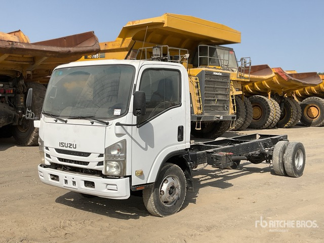 2019 Isuzu NPR 4x2 Cab and Chassis - Caminhão chassi: foto 2 2019 Isuzu NPR 4x2 Cab and Chassis - Caminhão chassi: foto 2