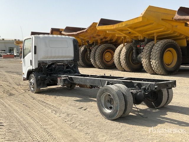 2019 Isuzu NPR 4x2 Cab and Chassis - Caminhão chassi: foto 3 2019 Isuzu NPR 4x2 Cab and Chassis - Caminhão chassi: foto 3