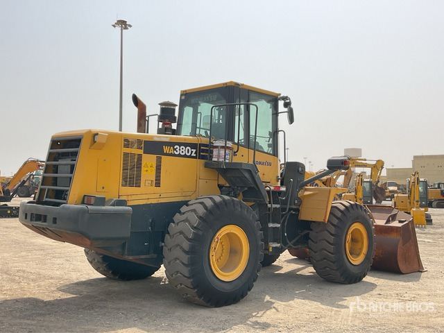 2019 Komatsu WA380Z-6 - Carregadeira de rodas: foto 4 2019 Komatsu WA380Z-6 - Carregadeira de rodas: foto 4