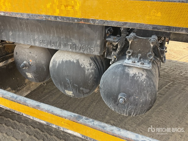 2019 Renault K440 8x4 Twin-Steer Mixer Truck - Caminhão betoneira: foto 4 2019 Renault K440 8x4 Twin-Steer Mixer Truck - Caminhão betoneira: foto 4