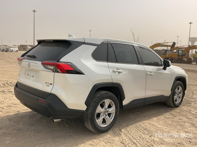 2019 Toyota RAV4 4WD SUV - SUV: foto 5 2019 Toyota RAV4 4WD SUV - SUV: foto 5