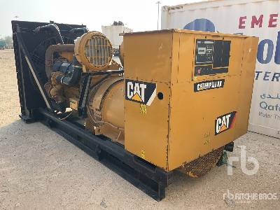 CAT 1000 kVA Skid-Mounted - Gerador elétrico: foto 4 CAT 1000 kVA Skid-Mounted - Gerador elétrico: foto 4