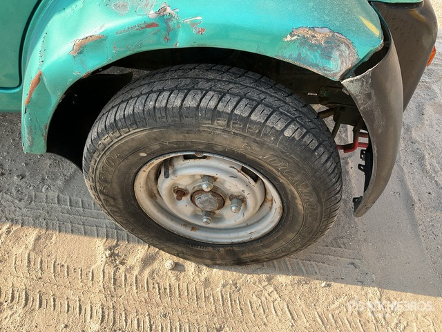 Daihatsu 120CC Pickup - Pick-up: foto 4 Daihatsu 120CC Pickup - Pick-up: foto 4