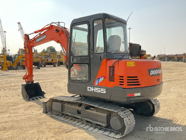 Doosan DH55-V Tracked Excavator - Escavadora de rastos: foto 5 Doosan DH55-V Tracked Excavator - Escavadora de rastos: foto 5