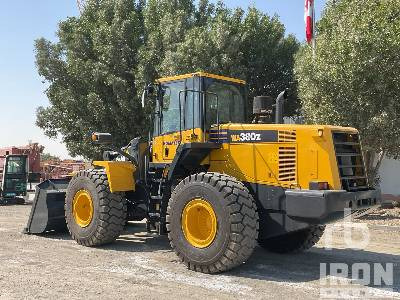 KOMATSU WA380Z-6 - Carregadeira de rodas: foto 2 KOMATSU WA380Z-6 - Carregadeira de rodas: foto 2