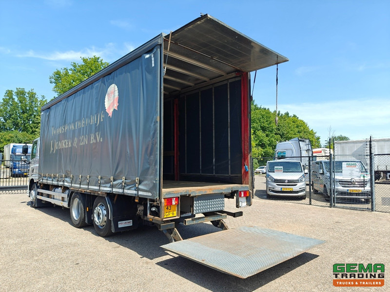 DAF CF 400 FAN 6x2/4 SpaceCab Euro6A - Schuifzeilenbak 7.7m + Laadklep 2000kg - HH Vloer - AanhangerKoppeling - Caminhão com lona: foto 5 DAF CF 400 FAN 6x2/4 SpaceCab Euro6A - Schuifzeilenbak 7.7m + Laadklep 2000kg - HH Vloer - AanhangerKoppeling - Caminhão com lona: foto 5