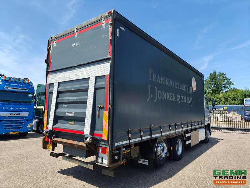 DAF CF 400 FAN 6x2/4 SpaceCab Euro6A - Schuifzeilenbak 7.7m + Laadklep 2000kg - HH Vloer - AanhangerKoppeling - Caminhão com lona: foto 4 DAF CF 400 FAN 6x2/4 SpaceCab Euro6A - Schuifzeilenbak 7.7m + Laadklep 2000kg - HH Vloer - AanhangerKoppeling - Caminhão com lona: foto 4