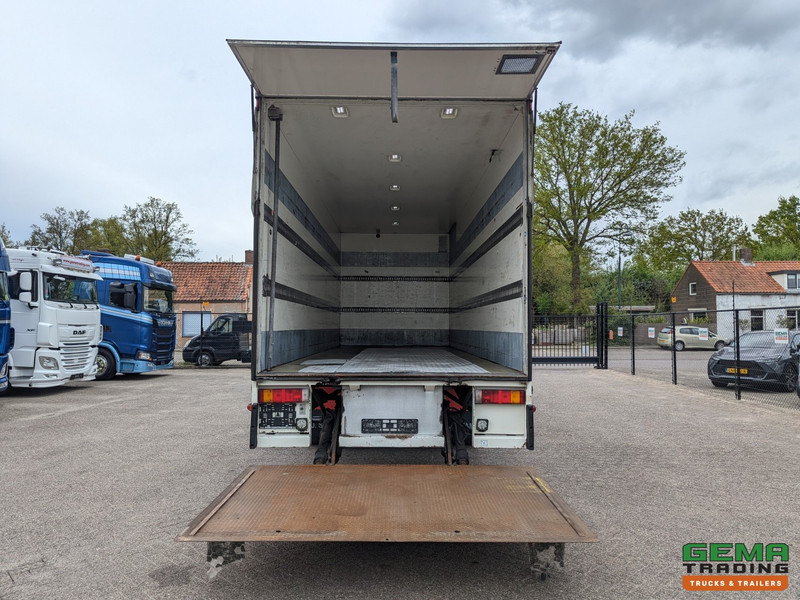 DAF CF85.410 4x2 Spacecab Euro5 - Geïsoleerde bak 7.6m - Laadklep 1500kg - Reservewiel - Caminhão furgão: foto 4 DAF CF85.410 4x2 Spacecab Euro5 - Geïsoleerde bak 7.6m - Laadklep 1500kg - Reservewiel - Caminhão furgão: foto 4