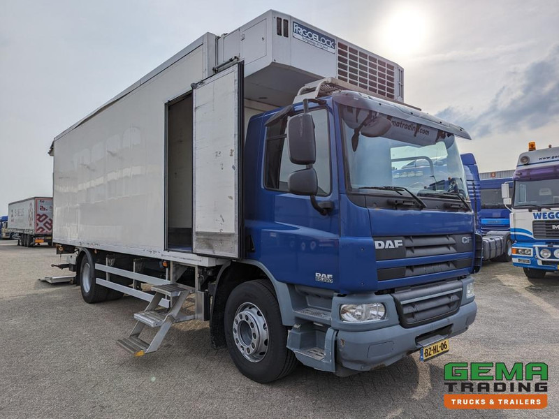 DAF FA CF65.220 4x2 Daycab Euro5 KoelVriesBak 7m + Laadklep 2000kg - FrigoBlock - Zijdeur - Caminhão frigorífico: foto 2 DAF FA CF65.220 4x2 Daycab Euro5 KoelVriesBak 7m + Laadklep 2000kg - FrigoBlock - Zijdeur - Caminhão frigorífico: foto 2
