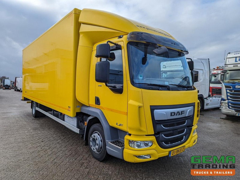 DAF FA LF210 4x2 Daycab Euro6 Automaat - Gesloten bak 7M - ALU Opbouw (V703) - Caminhão furgão: foto 2 DAF FA LF210 4x2 Daycab Euro6 Automaat - Gesloten bak 7M - ALU Opbouw (V703) - Caminhão furgão: foto 2