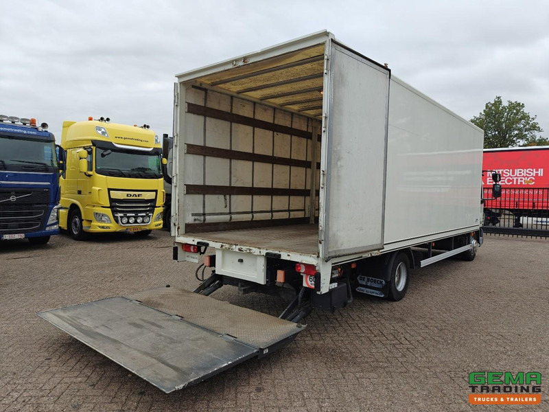 DAF FA LF45.140 4x2 Dagcab Euro4 - 12T - Schuifzeilen/Geslotenbak 6.9m + Laadklep 1500kg - 66.000km Origineel! - Handgeschakeld - Caminhão com lona: foto 2 DAF FA LF45.140 4x2 Dagcab Euro4 - 12T - Schuifzeilen/Geslotenbak 6.9m + Laadklep 1500kg - 66.000km Origineel! - Handgeschakeld - Caminhão com lona: foto 2