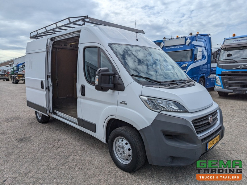 Fiat Ducato 250 MultiJet 115 Handgeschakeld - Airco - Navigatie - Dakimperiaal (A148) - Furgão: foto 2 Fiat Ducato 250 MultiJet 115 Handgeschakeld - Airco - Navigatie - Dakimperiaal (A148) - Furgão: foto 2
