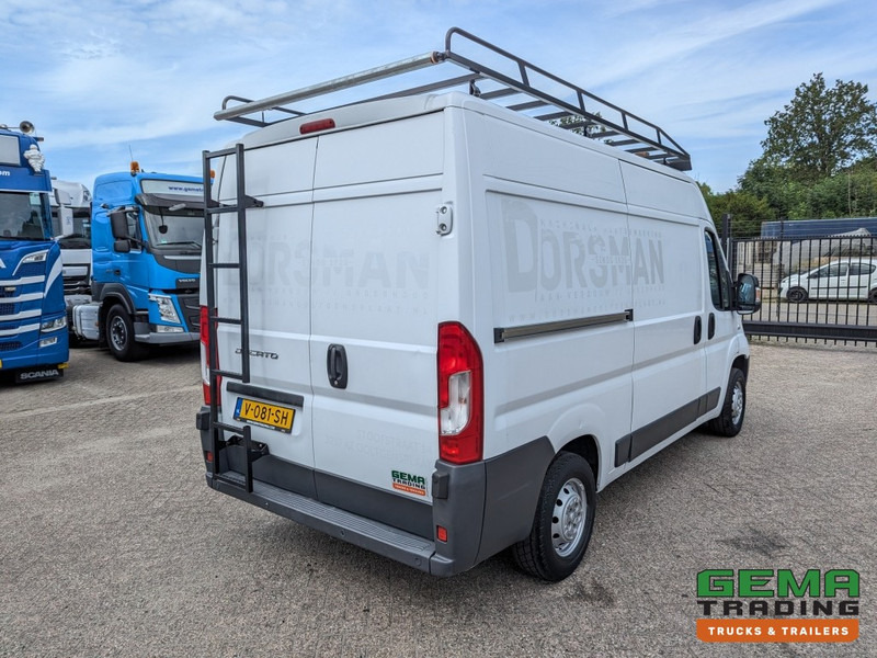 Fiat Ducato 250 MultiJet 115 Handgeschakeld - Airco - Navigatie - Dakimperiaal (A148) - Furgão: foto 3 Fiat Ducato 250 MultiJet 115 Handgeschakeld - Airco - Navigatie - Dakimperiaal (A148) - Furgão: foto 3