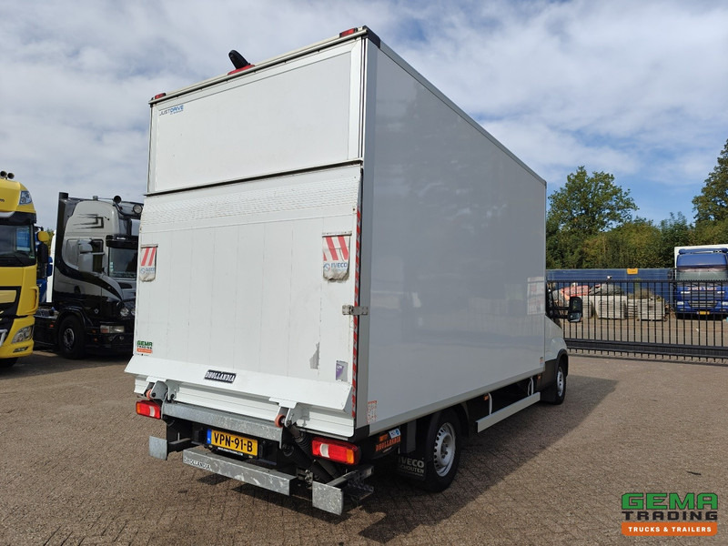 Iveco 35S18 Hi-Matic 4x2 Dagcab Euro6E - Gesloten Bak 4.2M - Laadklep 1000KG - Navi - 03/2026 APK - Carrinha de contentor: foto 4 Iveco 35S18 Hi-Matic 4x2 Dagcab Euro6E - Gesloten Bak 4.2M - Laadklep 1000KG - Navi - 03/2026 APK - Carrinha de contentor: foto 4