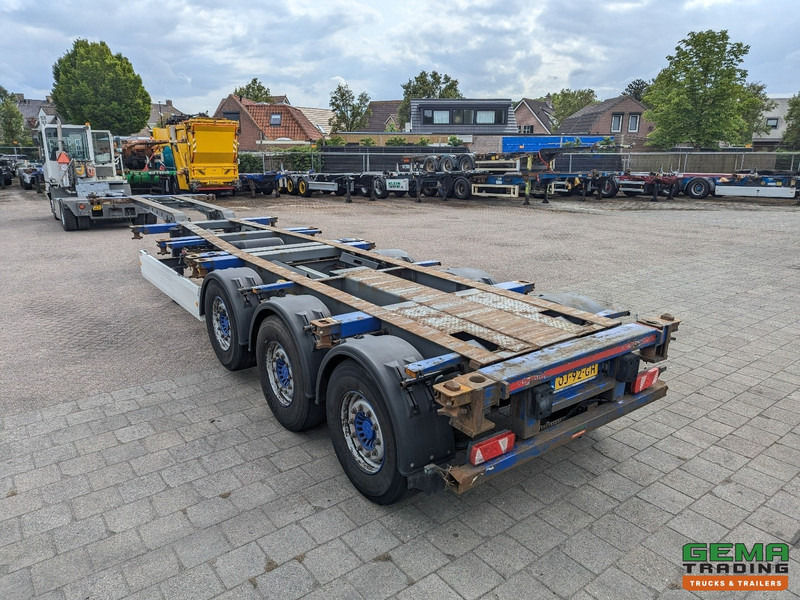 Krone SDC 27 3-Assen SAF - Lift as - Schijfremmen - Achterschuiver - 20 2x20FT/30/40FT - Semireboque transportador de contêineres/ Caixa móvel: foto 3 Krone SDC 27 3-Assen SAF - Lift as - Schijfremmen - Achterschuiver - 20 2x20FT/30/40FT - Semireboque transportador de contêineres/ Caixa móvel: foto 3