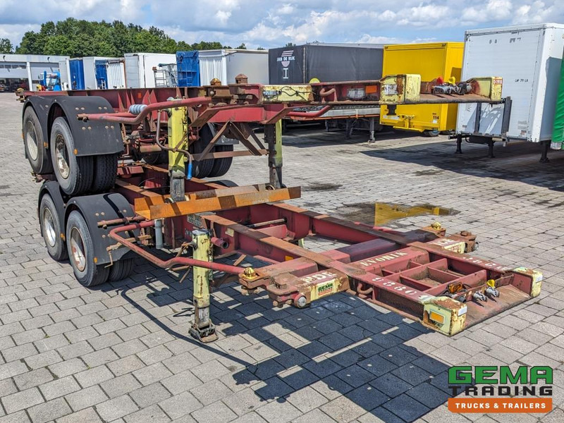 Krone SZC 20FT 2-Assen ROR - STEEL Suspension - DOUBLE tires - DrumBrakes - Semireboque transportador de contêineres/ Caixa móvel: foto 4 Krone SZC 20FT 2-Assen ROR - STEEL Suspension - DOUBLE tires - DrumBrakes - Semireboque transportador de contêineres/ Caixa móvel: foto 4