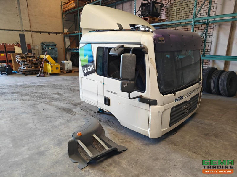 MAN TGA Cabine - Cabine e interior de Caminhão: foto 1 MAN TGA Cabine - Cabine e interior de Caminhão: foto 1