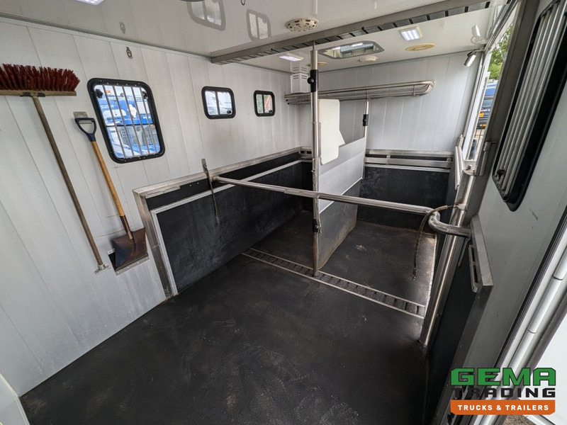 MAN TGL 12.250 4x2 Euro5 EEV RC HorseTruck - 2a3 Paards - 135.000km - MARGE (V821) - Caminhão para transporte de cavalos: foto 5 MAN TGL 12.250 4x2 Euro5 EEV RC HorseTruck - 2a3 Paards - 135.000km - MARGE (V821) - Caminhão para transporte de cavalos: foto 5