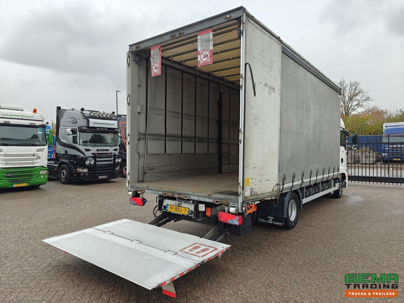 MAN TGL 12.250 4x2 Slaapcab Euro6B - StandAirco - Schuifzeilenbak 6.19m + Laadklep 1500KG - SMARTTacho V2 - 01/2026 APK - Caminhão com lona: foto 2 MAN TGL 12.250 4x2 Slaapcab Euro6B - StandAirco - Schuifzeilenbak 6.19m + Laadklep 1500KG - SMARTTacho V2 - 01/2026 APK - Caminhão com lona: foto 2