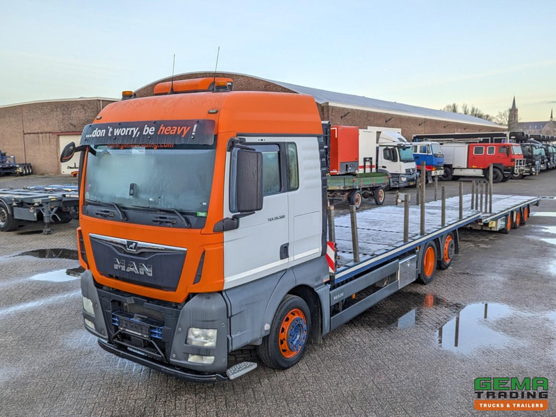 MAN TGX 26.500 6x2/4 LL Euro6 - Retarder + Recker FZ3 3-Assige Aanhanger - Uitschuifbaar - Caminhão transporte de veículos: foto 1 MAN TGX 26.500 6x2/4 LL Euro6 - Retarder + Recker FZ3 3-Assige Aanhanger - Uitschuifbaar - Caminhão transporte de veículos: foto 1