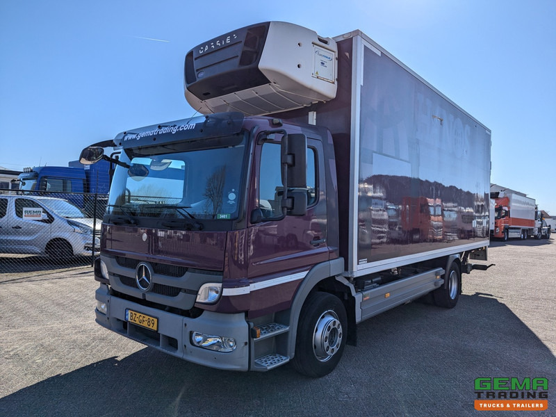 Mercedes-Benz ATEGO 1222 L 4x2 Dagcab Euro5 - Koel-Vriesbak 6.3M - Carrier Supra 950MT + Laadklep 2000KG - Zijdeuren - Caminhão frigorífico: foto 1 Mercedes-Benz ATEGO 1222 L 4x2 Dagcab Euro5 - Koel-Vriesbak 6.3M - Carrier Supra 950MT + Laadklep 2000KG - Zijdeuren - Caminhão frigorífico: foto 1