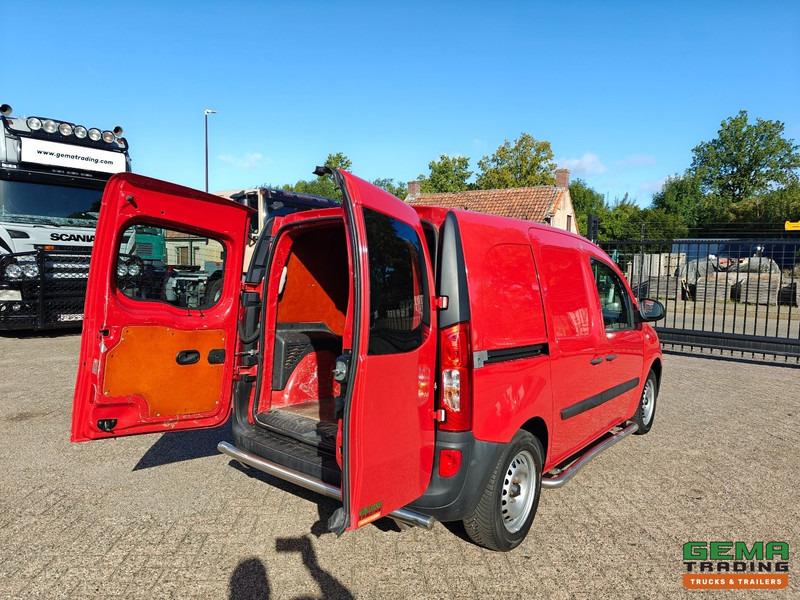 Mercedes-Benz Citan 108 CDI BlueEFFICIENCY Euro5L - Airco - 4-Seizoensbanden - Bluetooth Radio - Furgão compacto: foto 2 Mercedes-Benz Citan 108 CDI BlueEFFICIENCY Euro5L - Airco - 4-Seizoensbanden - Bluetooth Radio - Furgão compacto: foto 2