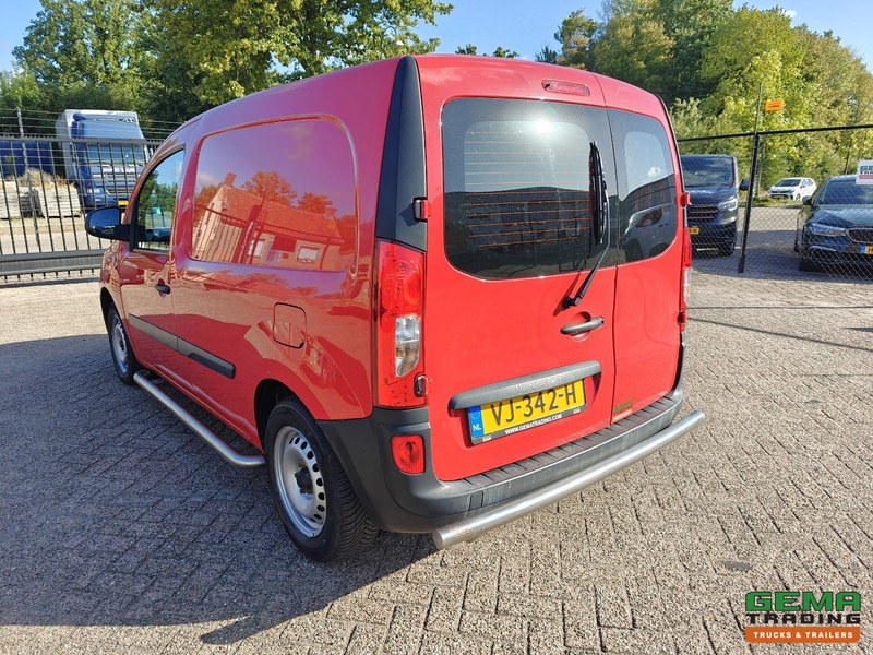 Mercedes-Benz Citan 108 CDI BlueEFFICIENCY Euro5L - Airco - 4-Seizoensbanden - Bluetooth Radio - Furgão compacto: foto 3 Mercedes-Benz Citan 108 CDI BlueEFFICIENCY Euro5L - Airco - 4-Seizoensbanden - Bluetooth Radio - Furgão compacto: foto 3