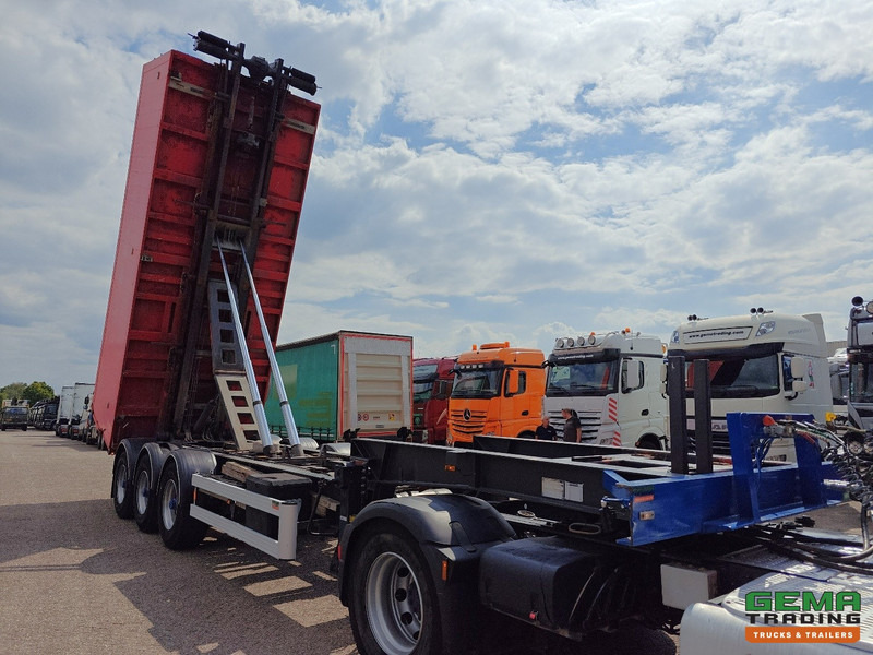 Renders 12.27NA 3-Assen BPW - SteilLader - Kabelsysteem 30T - Kipper - AluContainer 33m³ - Draadloze Afstandsbediening - Semireboque transportador de contêineres/ Caixa móvel: foto 4 Renders 12.27NA 3-Assen BPW - SteilLader - Kabelsysteem 30T - Kipper - AluContainer 33m³ - Draadloze Afstandsbediening - Semireboque transportador de contêineres/ Caixa móvel: foto 4