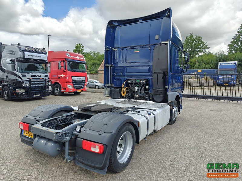 DAF XF 440 FT 4x2 SuperSpaceCab Euro6A - MEGA - Retarder - HandGeschakeld - 344.000KM! - Tractor: foto 3 DAF XF 440 FT 4x2 SuperSpaceCab Euro6A - MEGA - Retarder - HandGeschakeld - 344.000KM! - Tractor: foto 3