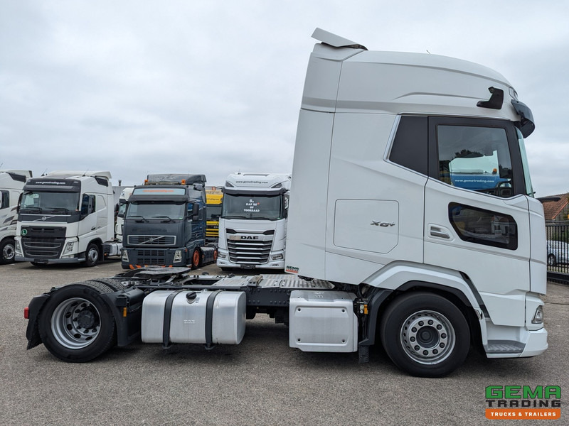 Tractor DAF XG+ 4x2 Euro6E - MEGA/Lowdeck - Retarder - Dubbele tanks - MirrorCam - 3 DVS StarRating: foto 9