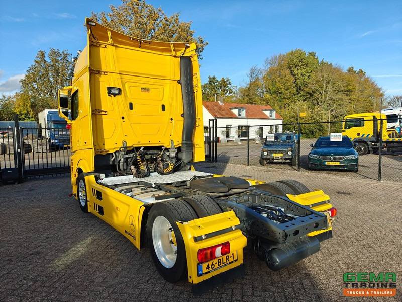 Mercedes-Benz Actros 1848 4x2 Gigaspace Euro6A - MEGA /LowDeck - Standairco - Dubbele Tanks - Hydrauliek - SMARTTacho V2 - Tractor: foto 4 Mercedes-Benz Actros 1848 4x2 Gigaspace Euro6A - MEGA /LowDeck - Standairco - Dubbele Tanks - Hydrauliek - SMARTTacho V2 - Tractor: foto 4