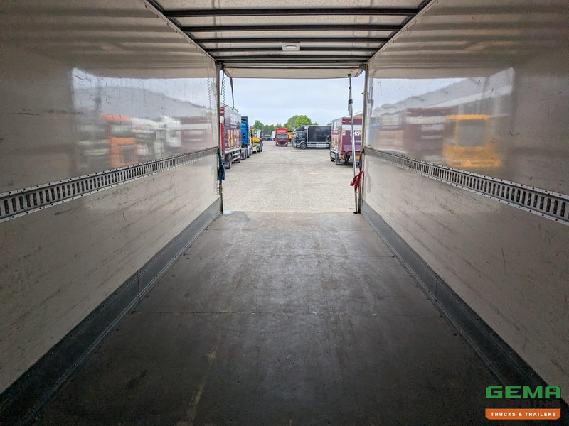 Volvo FL 250 4x2 Dagcab Euro6 -6CIL- 12T- Gesloten bak 7.75m + laadklep 1500kg - 06/2025APK - Caminhão furgão: foto 5 Volvo FL 250 4x2 Dagcab Euro6 -6CIL- 12T- Gesloten bak 7.75m + laadklep 1500kg - 06/2025APK - Caminhão furgão: foto 5