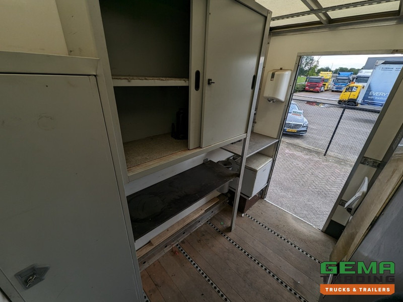 Locação de Volvo FL280 4x2 SleepCab 16T Euro5 6CIL - 5.60m GeslotenBak + Laadklep 2500KG - Standkachel - Zijdeur - Servicewagen (V758) Volvo FL280 4x2 SleepCab 16T Euro5 6CIL - 5.60m GeslotenBak + Laadklep 2500KG - Standkachel - Zijdeur - Servicewagen (V758): foto 11