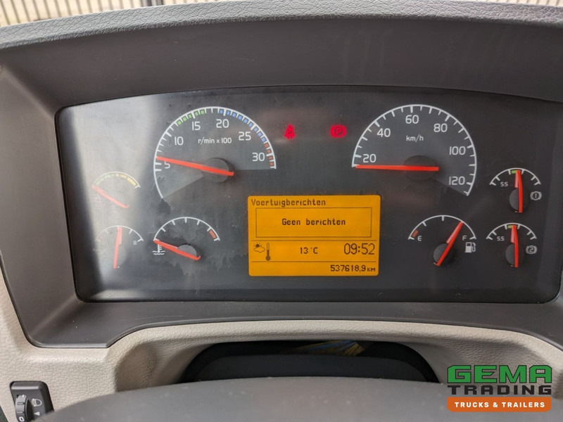 Locação de Volvo FL280 4x2 SleepCab 16T Euro5 6CIL - 5.60m GeslotenBak + Laadklep 2500KG - Standkachel - Zijdeur - Servicewagen (V758) Volvo FL280 4x2 SleepCab 16T Euro5 6CIL - 5.60m GeslotenBak + Laadklep 2500KG - Standkachel - Zijdeur - Servicewagen (V758): foto 14
