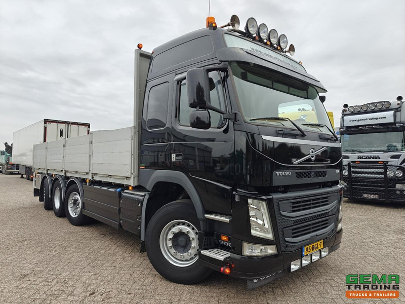 Volvo FM500 8x2/6 Globetrotter Euro6B - Open Laadbak 7.3M - HH Vloer - Alu Zijborden - Stuur/LiftAssen - Camião de caixa aberta/ Plataforma: foto 2 Volvo FM500 8x2/6 Globetrotter Euro6B - Open Laadbak 7.3M - HH Vloer - Alu Zijborden - Stuur/LiftAssen - Camião de caixa aberta/ Plataforma: foto 2