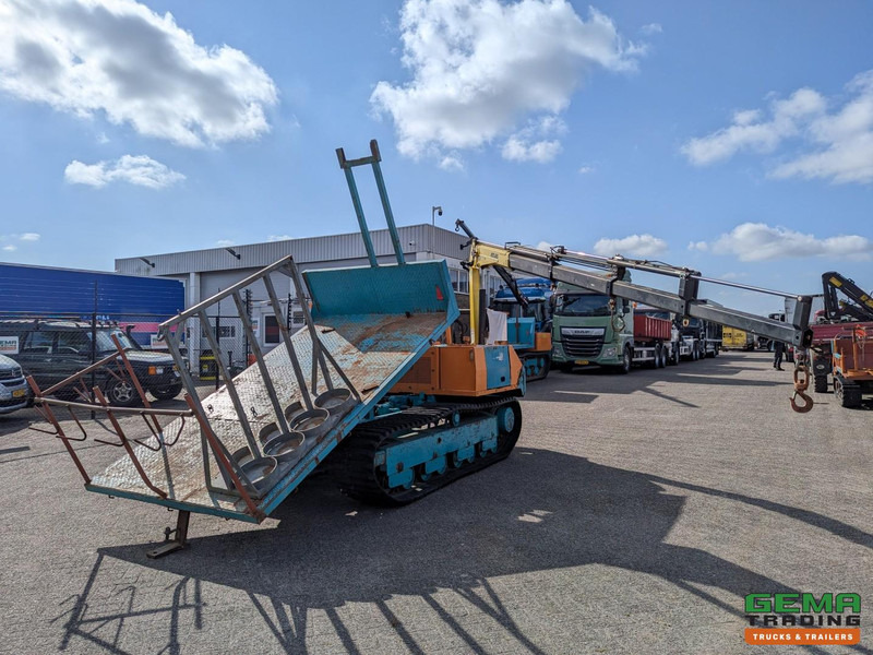 Yanmar YFW45R Rupsdumper / Werktuigdrager Kipper + Atlas TC33C-A29 (CY2014) Kraan - Dumper: foto 1 Yanmar YFW45R Rupsdumper / Werktuigdrager Kipper + Atlas TC33C-A29 (CY2014) Kraan - Dumper: foto 1