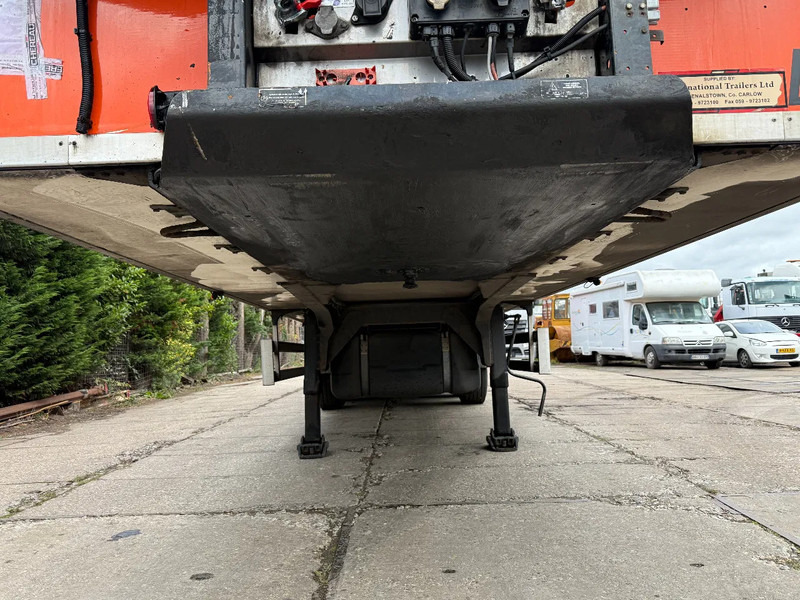 Chereau 3 Axle FRIGO Carier Vector 1850 7CM Side H260cm - Semireboque frigorífico: foto 2 Chereau 3 Axle FRIGO Carier Vector 1850 7CM Side H260cm - Semireboque frigorífico: foto 2