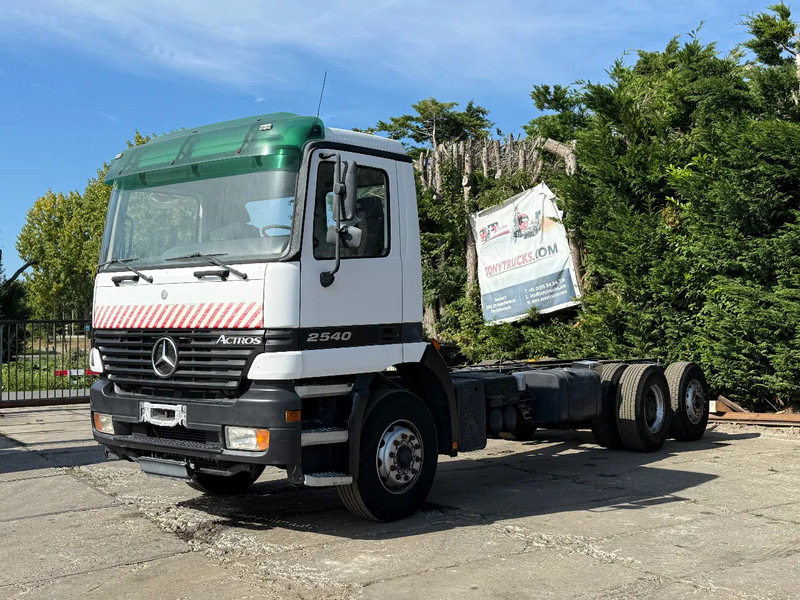 Mercedes-Benz ACTROS 2540 V6 6X2 Chassis Spring/Air EPS 3 Pedal - Caminhão chassi: foto 2 Mercedes-Benz ACTROS 2540 V6 6X2 Chassis Spring/Air EPS 3 Pedal - Caminhão chassi: foto 2