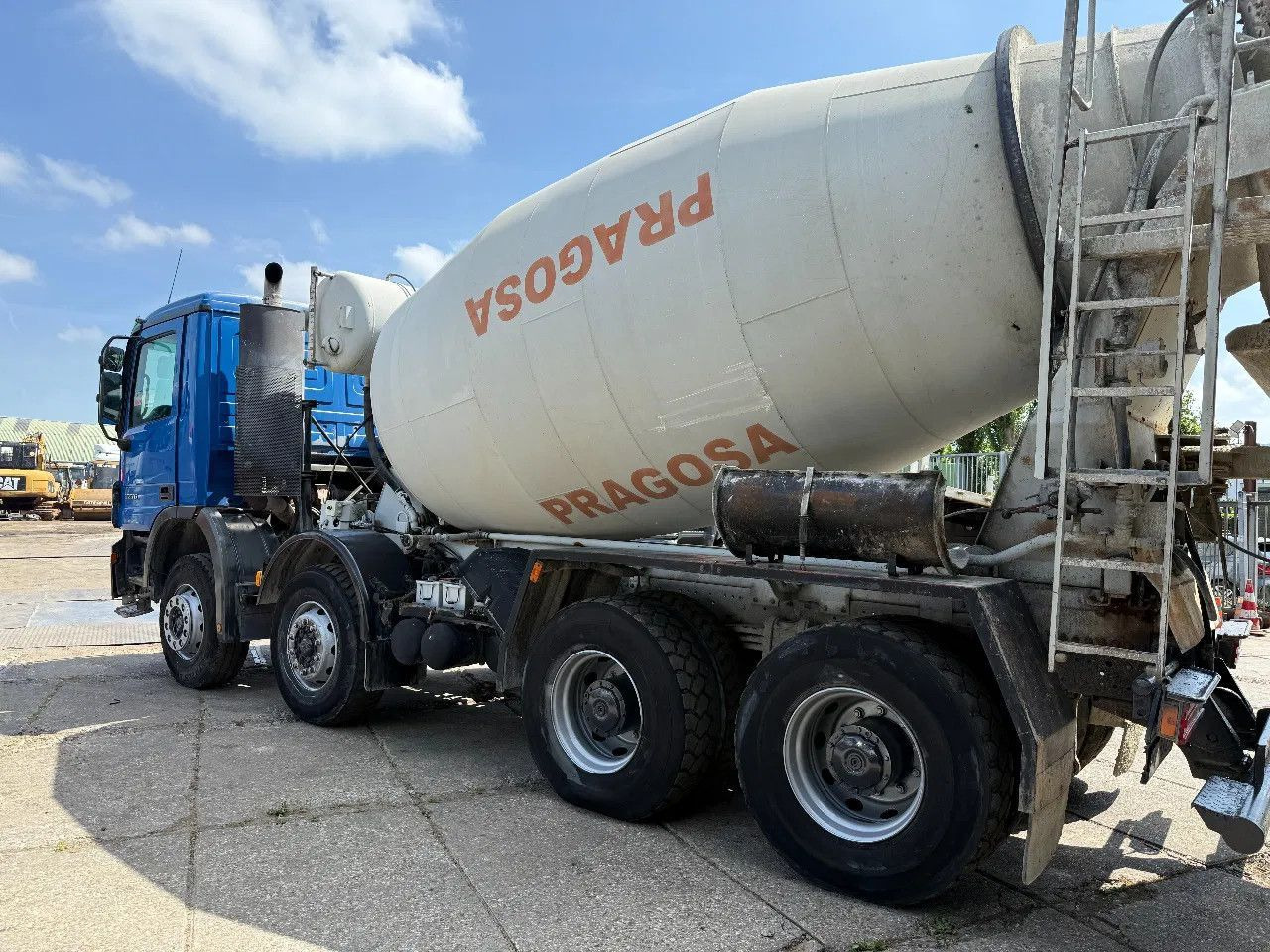 Mercedes-Benz Actros 3236 MP2 V6 8X4 9M3 Beton Mixer Spring/Sp - Caminhão betoneira: foto 3 Mercedes-Benz Actros 3236 MP2 V6 8X4 9M3 Beton Mixer Spring/Sp - Caminhão betoneira: foto 3