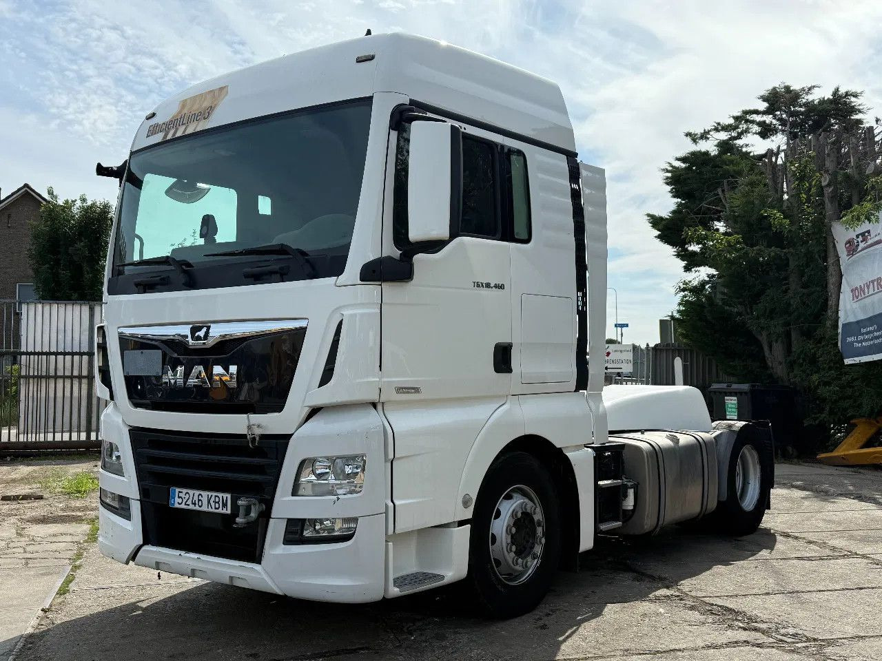 MAN TGX 18.460 4X2 ENGINE DEFECT Tractor-unit Spring - Tractor: foto 2 MAN TGX 18.460 4X2 ENGINE DEFECT Tractor-unit Spring - Tractor: foto 2