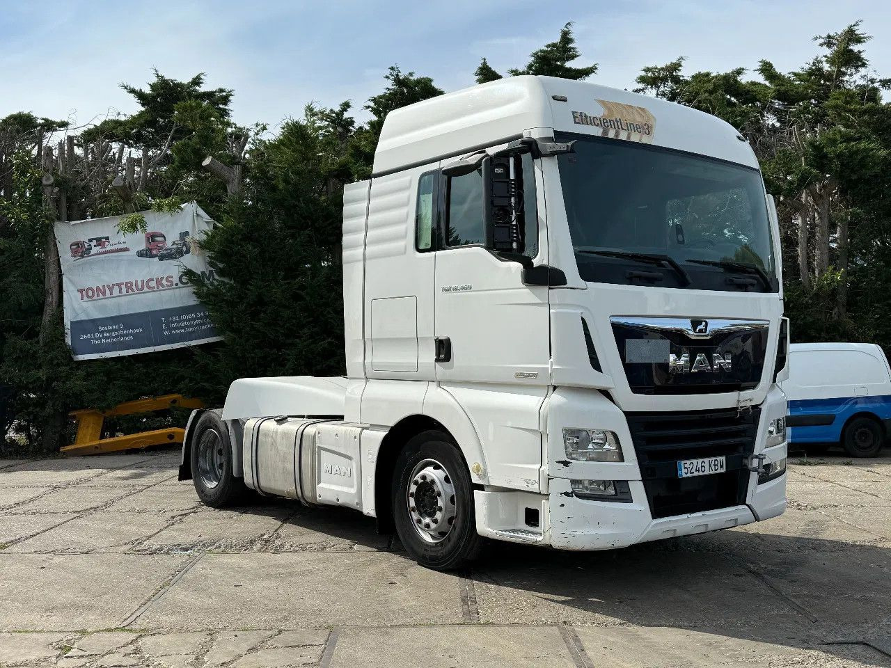 MAN TGX 18.460 4X2 ENGINE DEFECT Tractor-unit Spring - Tractor: foto 1 MAN TGX 18.460 4X2 ENGINE DEFECT Tractor-unit Spring - Tractor: foto 1